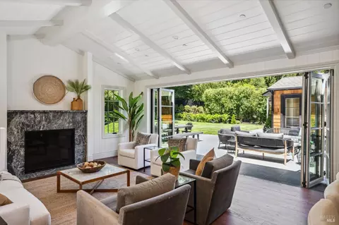 Living - 266 Poplar Dr, Kentfield, CA 94904 photo 9 of 13