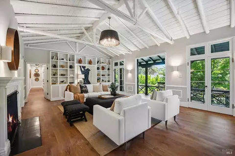 Living - 266 Poplar Dr, Kentfield, CA 94904 photo 3 of 13
