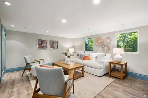 Living - 266 Poplar Dr, Kentfield, CA 94904 photo 13 of 13