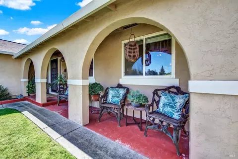 462 Dennis Dr, Vacaville, CA 95688 photo 10