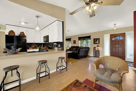 462 Dennis Dr, Vacaville, CA 95688 photo 26
