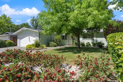15340 Marty Dr, Glen Ellen, CA 95442