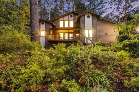 310 Gemma Cir, Santa Rosa, CA 95404