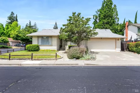 1515 Astoria Dr, Fairfield, CA 94534