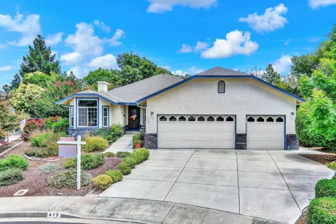 419 Geyser Ct, Vacaville, CA 95687