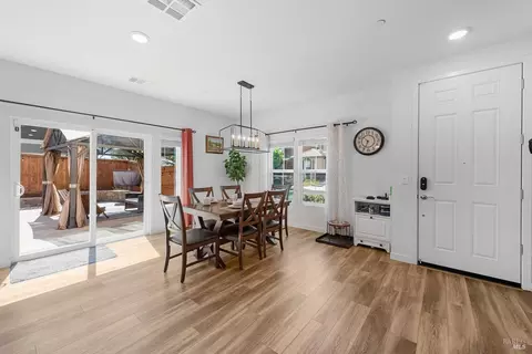 1105 Wake Forest Ct, Dixon, CA 95620 photo 10