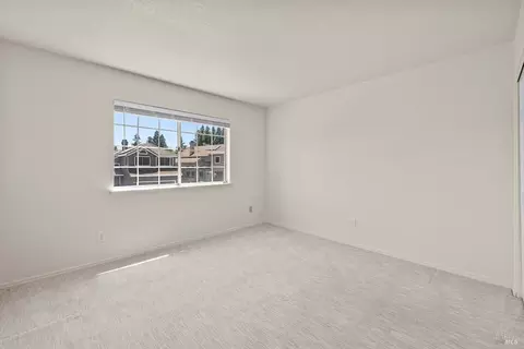 Bedroom - 527 Bald Eagle Dr, Vacaville, CA 95688 photo 9 of 16