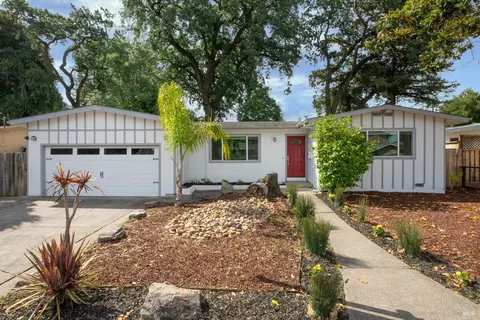 394 El Dorado Dr, Sonoma, CA 95476