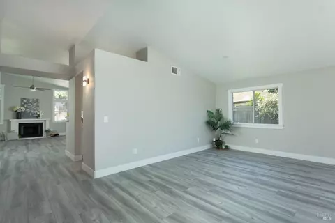 1510 Mccormack Ct, Dixon, CA 95620 photo 9
