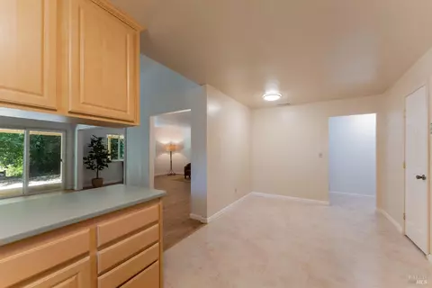 131 Mill Creek Dr, Willits, CA 95490 photo 9