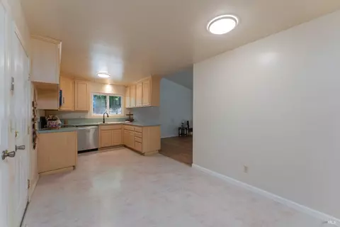 131 Mill Creek Dr, Willits, CA 95490 photo 10