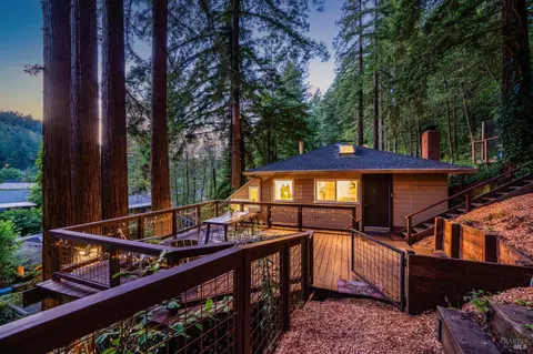 16625 Neeley Rd, Guerneville, CA 95446