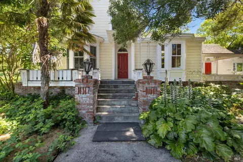 4300 Browns Ln, Petaluma, CA 94954