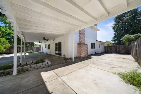 100 Lancaster Way, Vallejo, CA 94591 photo 23
