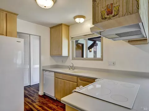 747 Adobe Dr, Santa Rosa, CA 95404 photo 9