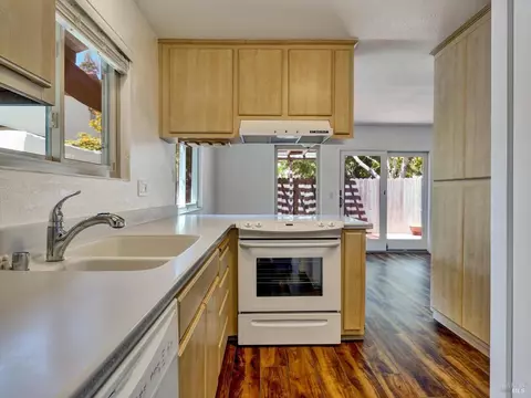 747 Adobe Dr, Santa Rosa, CA 95404 photo 12