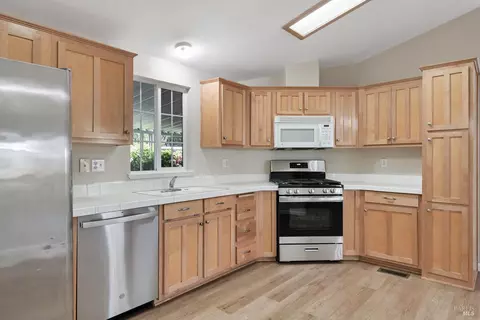 95 Ramon St, Sonoma, CA 95476 photo 8