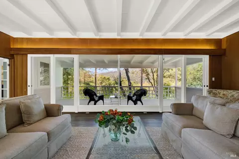 4476 Green Valley Rd, Fairfield, CA 94534
