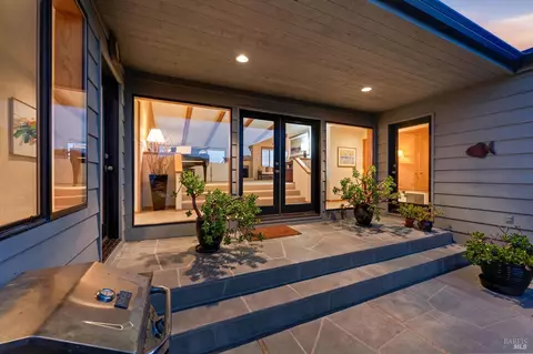 21432 Heron Dr, Bodega Bay, CA 94923 photo 4