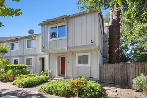 33 Front St #D, Healdsburg, CA 95448