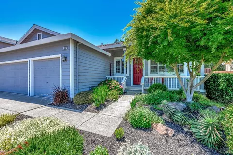 8821 Canyon Oak Dr, Windsor, CA 95492 photo 3