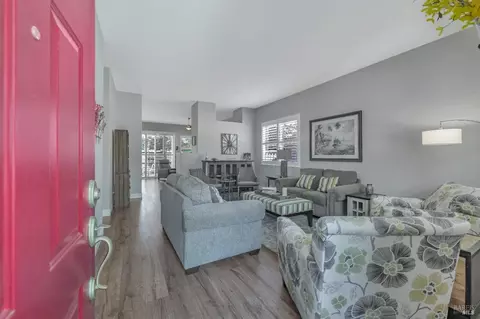 8821 Canyon Oak Dr, Windsor, CA 95492 photo 6