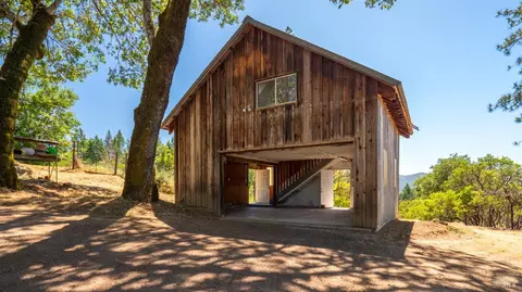 Exterior - 17000 Old Boy Scout Rd, Willits, CA 95490 photo 12 of 20