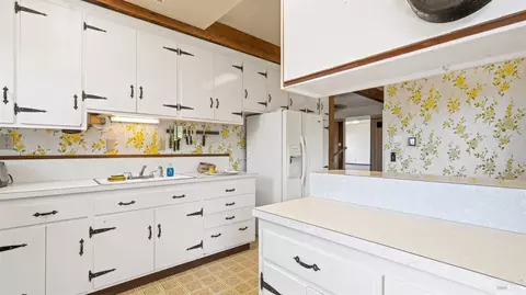 Kitchen - 17000 Old Boy Scout Rd, Willits, CA 95490 photo 5 of 6