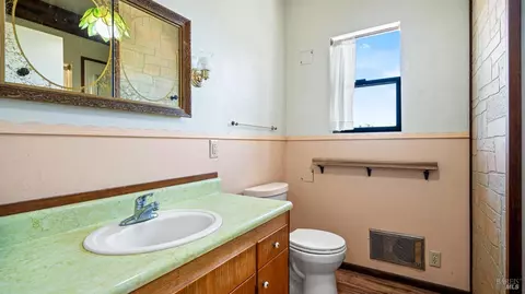Bath - 17000 Old Boy Scout Rd, Willits, CA 95490 photo 1 of 6