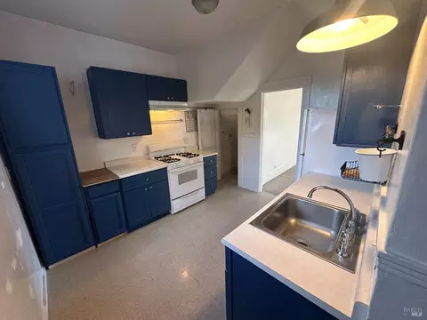 1020 Napa St, Vallejo, CA 94590 photo 11