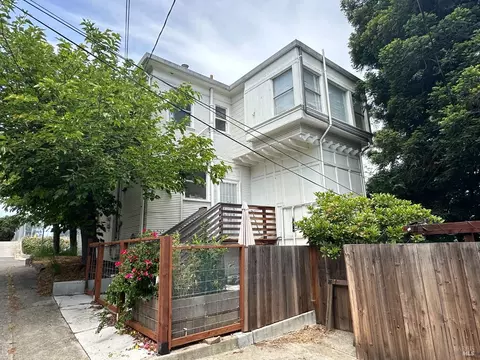 1020 Napa St, Vallejo, CA 94590 photo 4