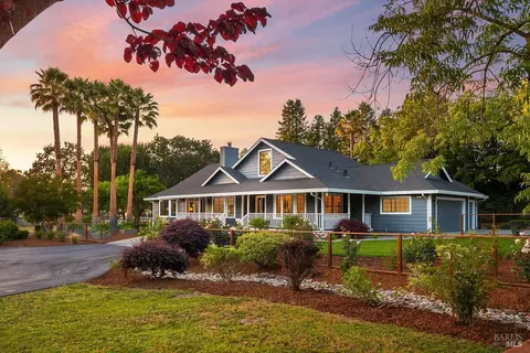 741 Richardson Ln, Cotati, CA 94931