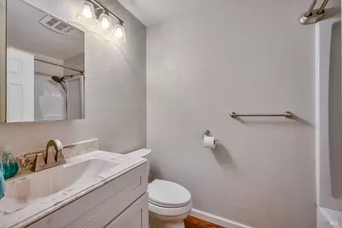 8054 Creekside Dr, Windsor, CA 95492 photo 16
