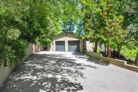 Exterior - 12 Meadow View Ln, San Geronimo, CA 94963 photo 3 of 22