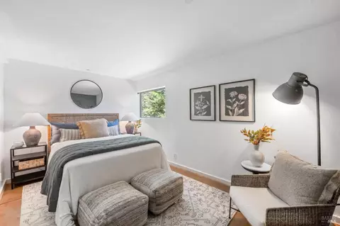 Bedroom - 12 Meadow View Ln, San Geronimo, CA 94963 photo 11 of 12