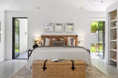 Bedroom - 12 Meadow View Ln, San Geronimo, CA 94963 photo 1 of 12