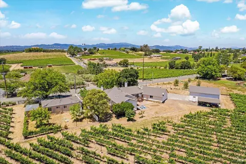 1520 Estee Ave, Napa, CA 94558