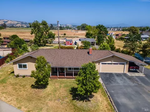 3030 Francisco Ave, Santa Rosa, CA 95403