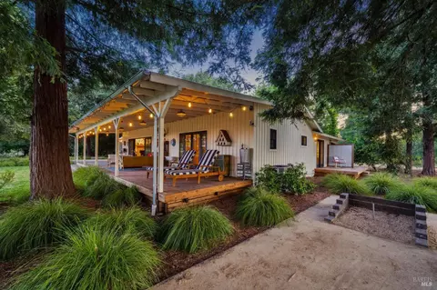 Exterior - 21007 Broadway, Sonoma, CA 95476 photo 34 of 41