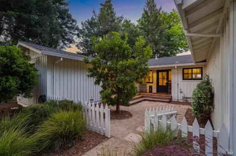 Exterior - 21007 Broadway, Sonoma, CA 95476 photo 33 of 41