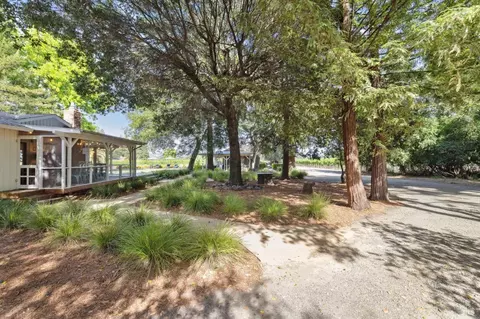 Exterior - 21007 Broadway, Sonoma, CA 95476 photo 10 of 41