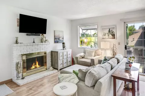 799 W Spain St, Sonoma, CA 95476