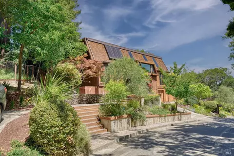 Exterior - 5 Alta Ter, Corte Madera, CA 94925 photo 10 of 33