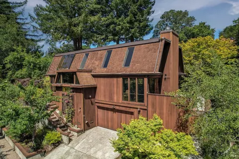 Exterior - 5 Alta Ter, Corte Madera, CA 94925 photo 5 of 33