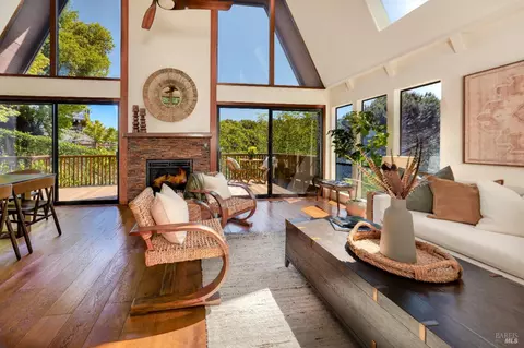 Living - 5 Alta Ter, Corte Madera, CA 94925 photo 3 of 7