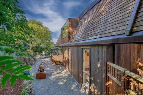 Exterior - 5 Alta Ter, Corte Madera, CA 94925 photo 25 of 33