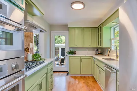 1408 Prentice Dr, Healdsburg, CA 95448 photo 12