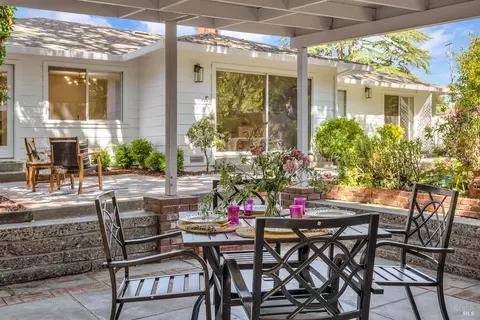 1408 Prentice Dr, Healdsburg, CA 95448 photo 29