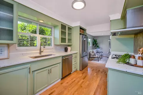 1408 Prentice Dr, Healdsburg, CA 95448 photo 10