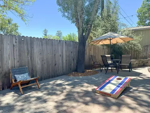 242 Pheasant Dr, Healdsburg, CA 95448 photo 30